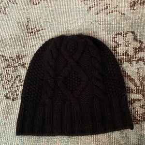 Frame denim cashmere beanie perfect for fall and winter